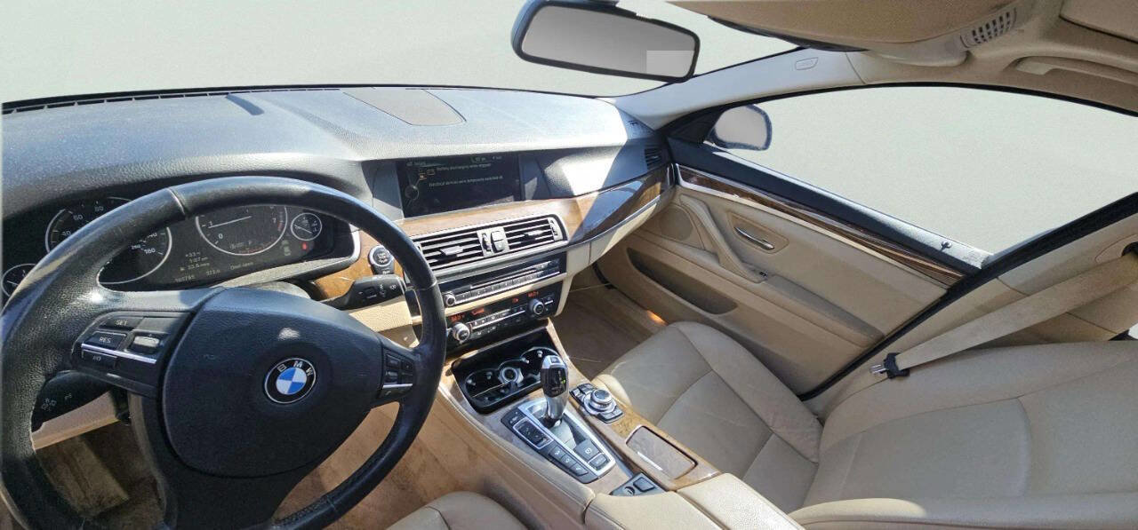 Used 2013 BMW 528i xDrive Sedan image 9