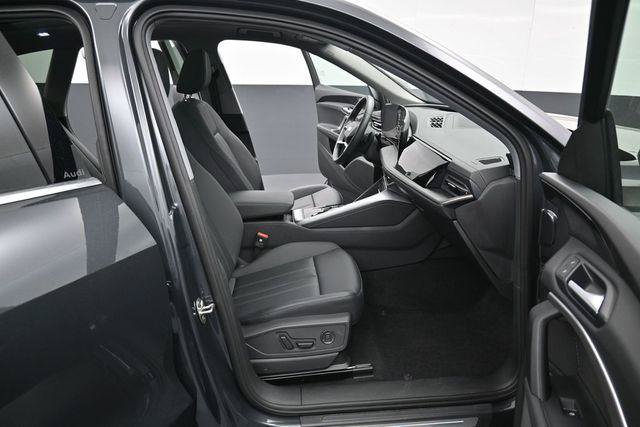 Certified 2025 Audi Q5 Premium w/ Convenience Package AWD/4WD image 35