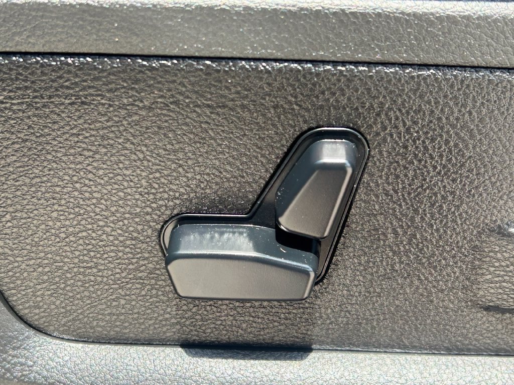 Used 2020 RAM 3500 Limited AWD/4WD image 29