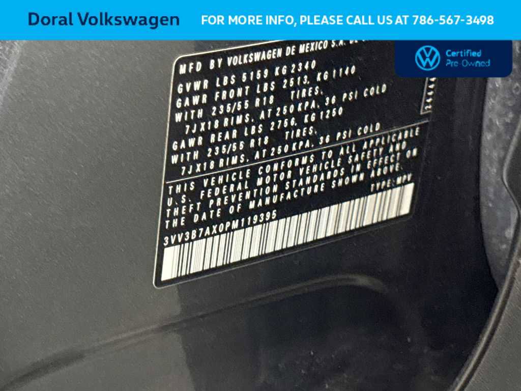 Certified 2023 Volkswagen Tiguan SE FWD image 28