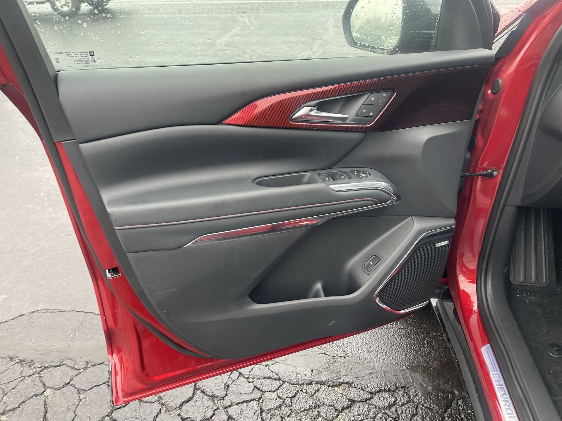 New 2026 Chevrolet Traverse RS w/ LPO, Floor Liner Package AWD/4WD image 59