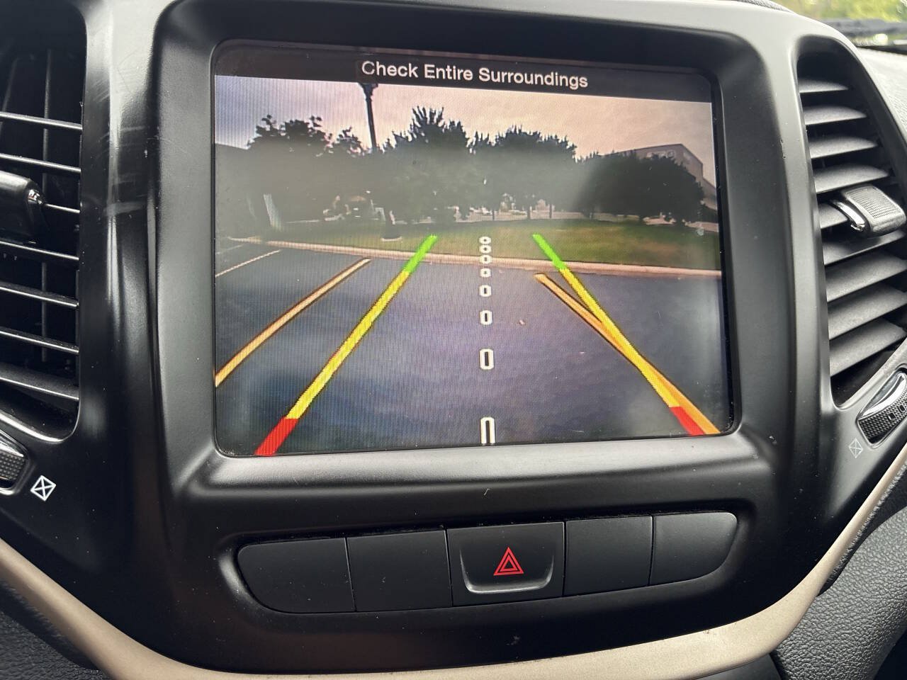 Used 2014 Chevrolet Volt Premium w/ Premium Trim Package FWD image 5