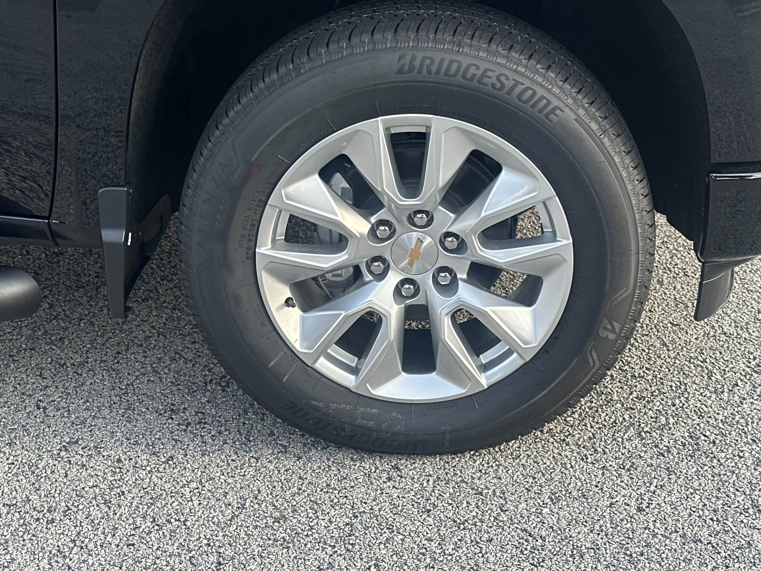 New 2026 Chevrolet Silverado 1500 Custom RWD image 12