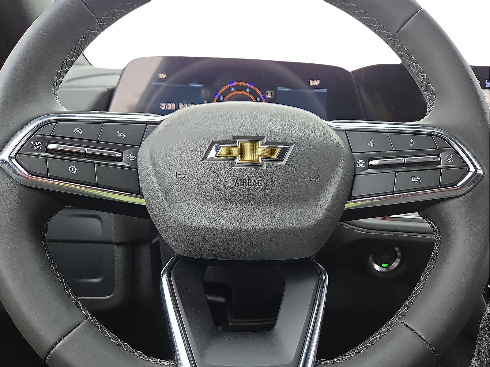 New 2026 Chevrolet Suburban LT w/ LPO, Dark Essentials Package image 24