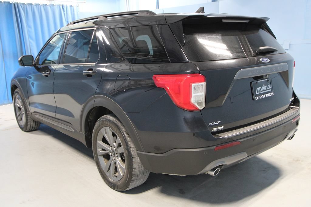 Used 2021 Ford Explorer XLT w/ Equipment Group 202A AWD/4WD image 34