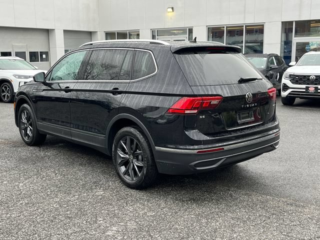 Used 2023 Volkswagen Tiguan SE AWD/4WD image 4