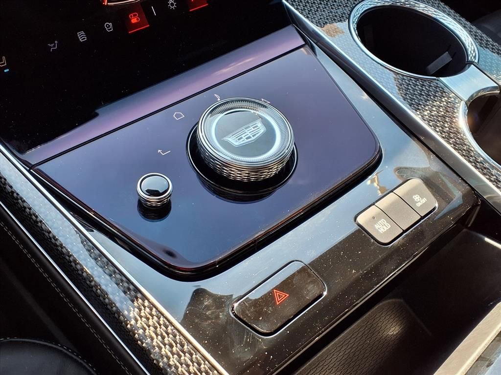 Used 2025 Cadillac Escalade V image 24