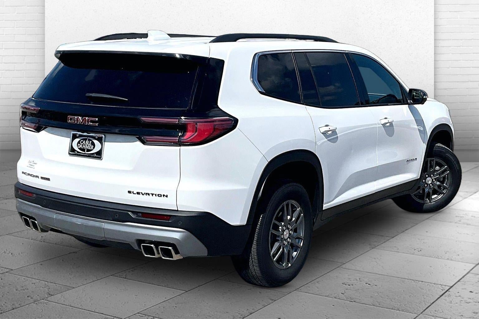 Used 2025 GMC Acadia Elevation AWD/4WD image 12