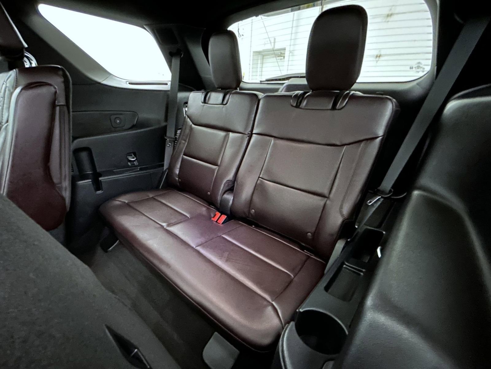 Used 2025 Ford Explorer Platinum w/ LUX Leather Package image 20