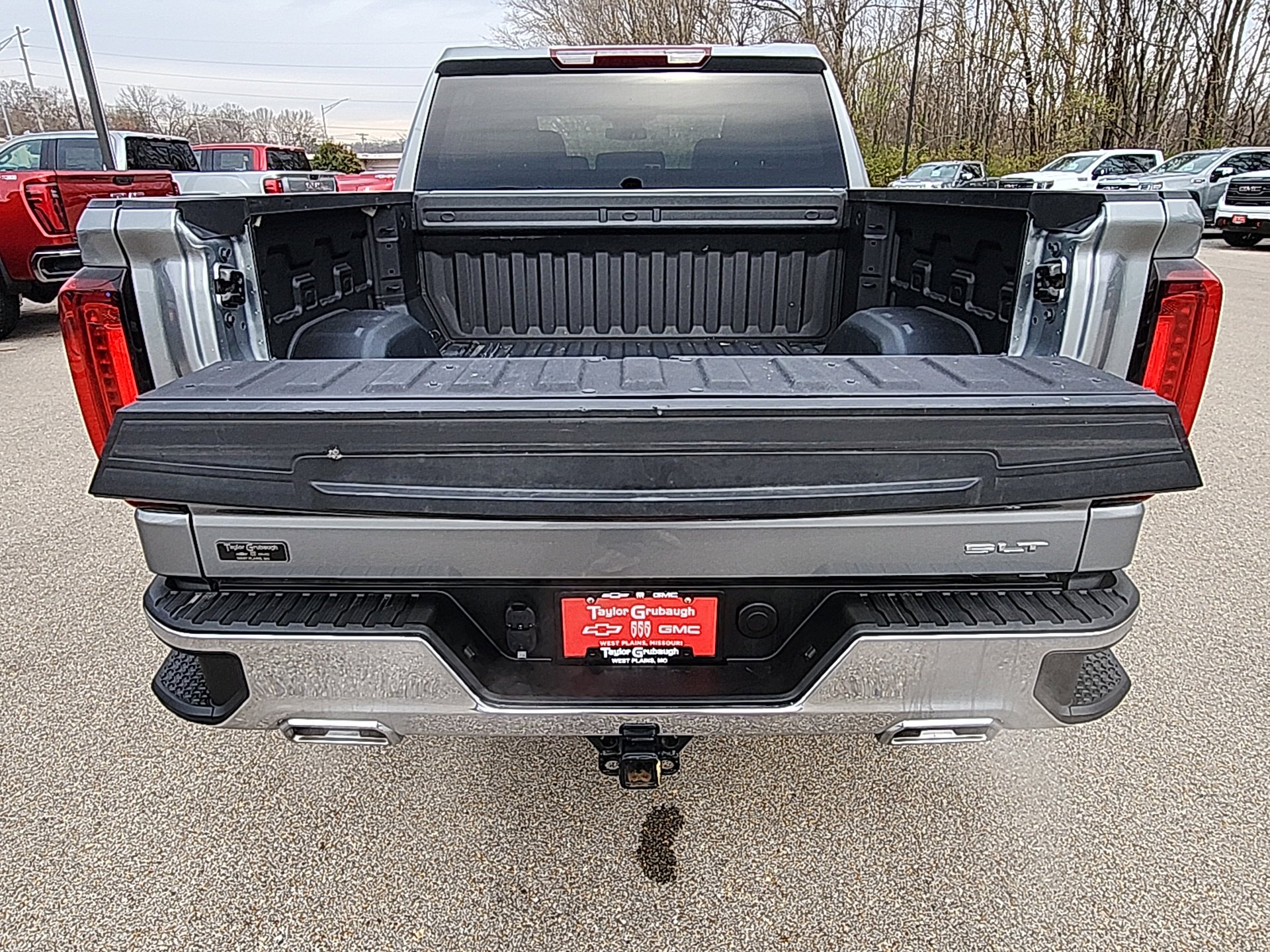 Certified 2023 GMC Sierra 1500 SLT w/ SLT Premium Package image 9