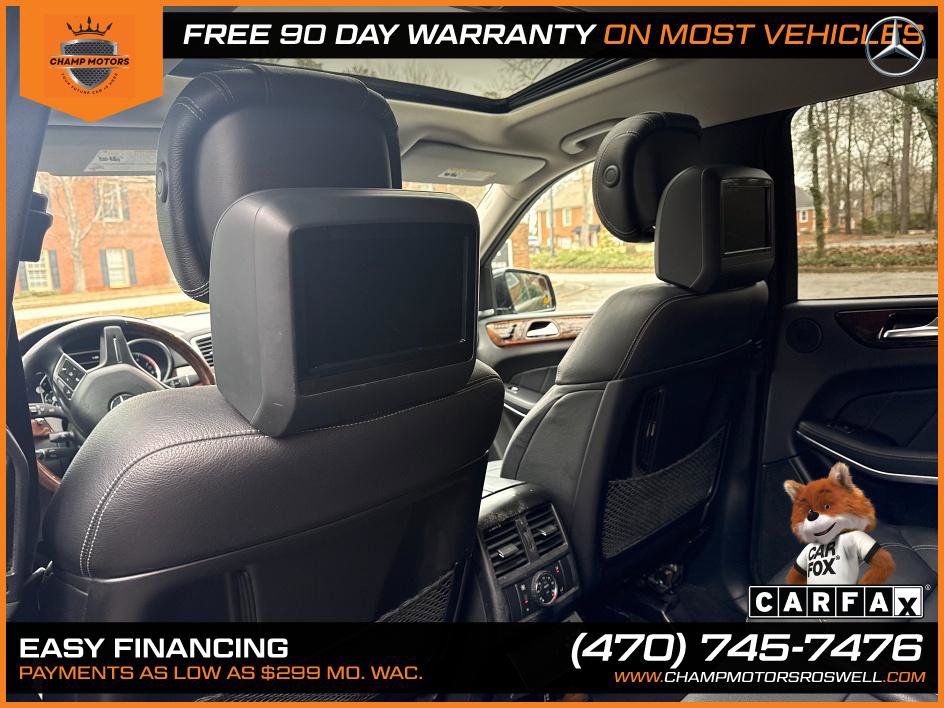 Used 2015 Mercedes-Benz GL 550 4MATIC image 16