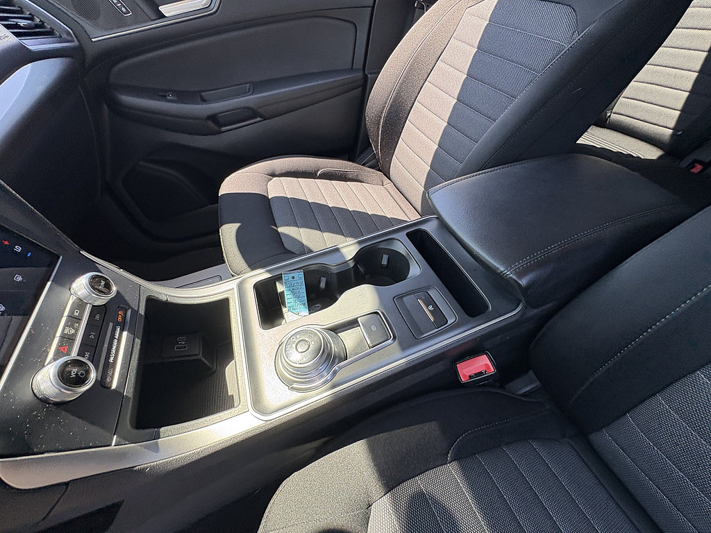Used 2022 Ford Edge SE AWD/4WD image 34