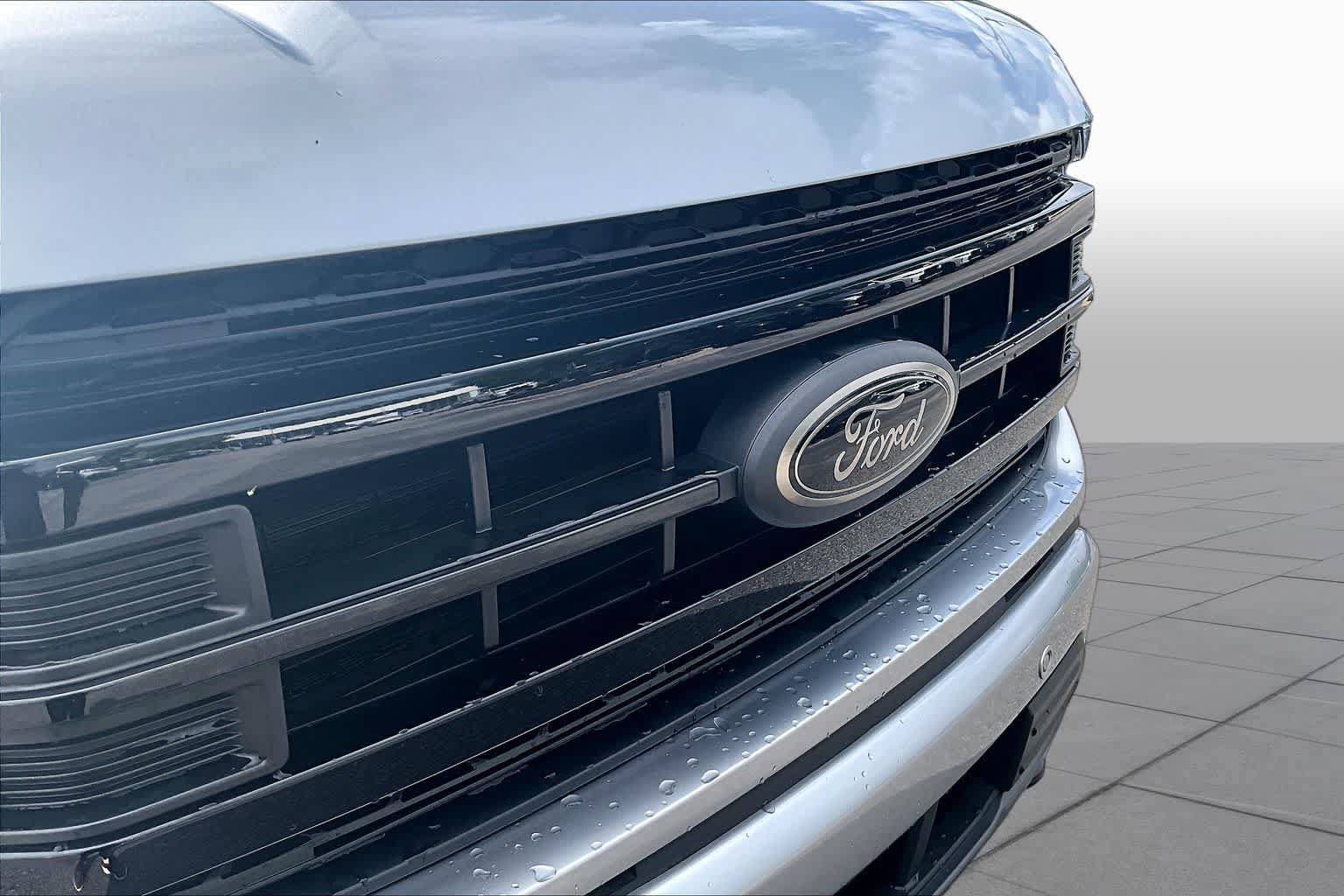 Used 2023 Ford F150 Lariat w/ Equipment Group 502A High AWD/4WD image 31