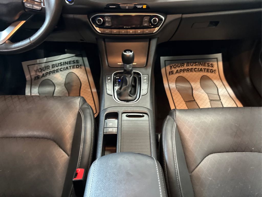 Used 2018 Hyundai Elantra GT w/ Tech Package 03 image 18