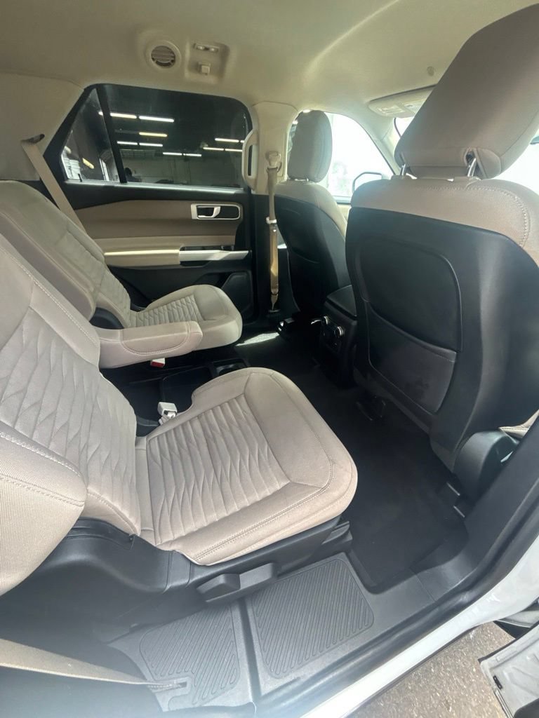 Used 2020 Ford Explorer XLT RWD image 22