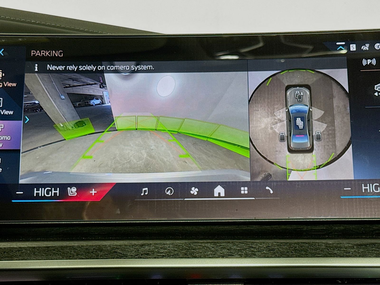 New 2026 BMW 760i xDrive image 14