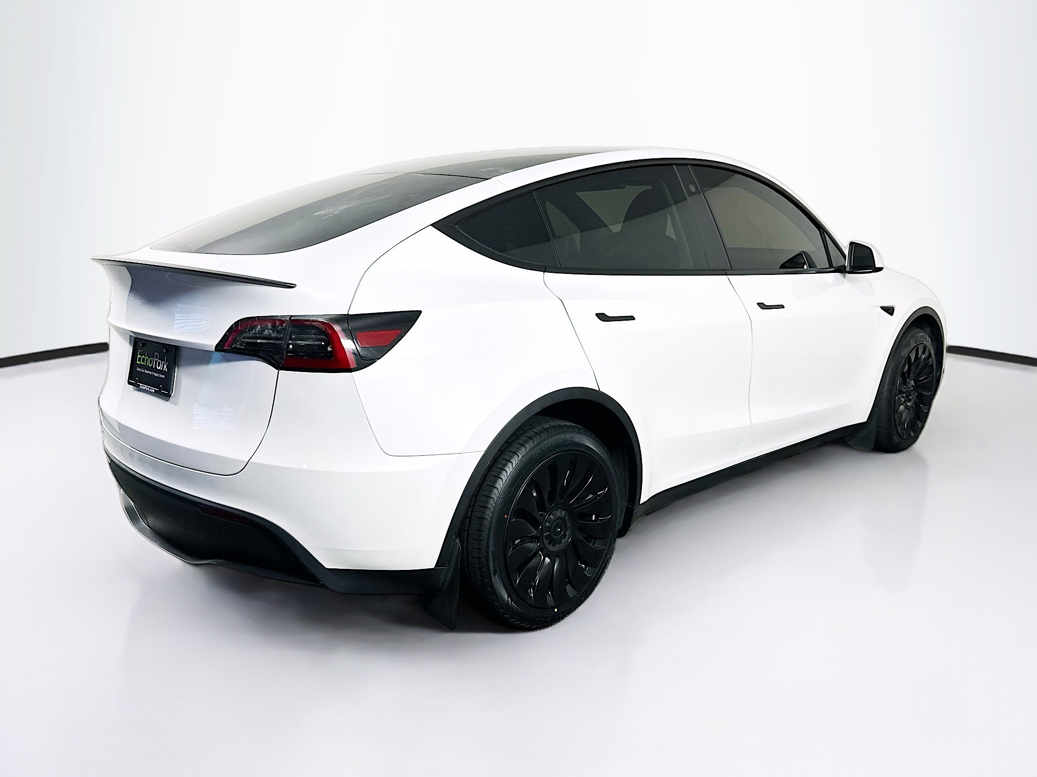 Used 2023 Tesla Model Y Long Range AWD/4WD image 9