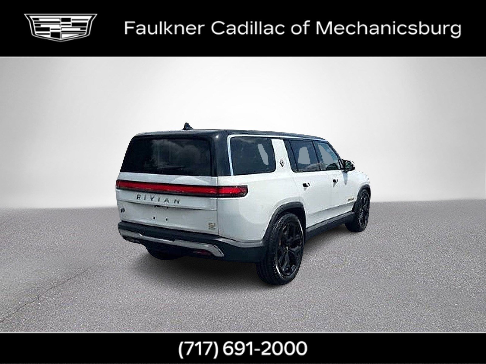 Used 2023 Rivian R1S Launch Edition AWD/4WD image 5