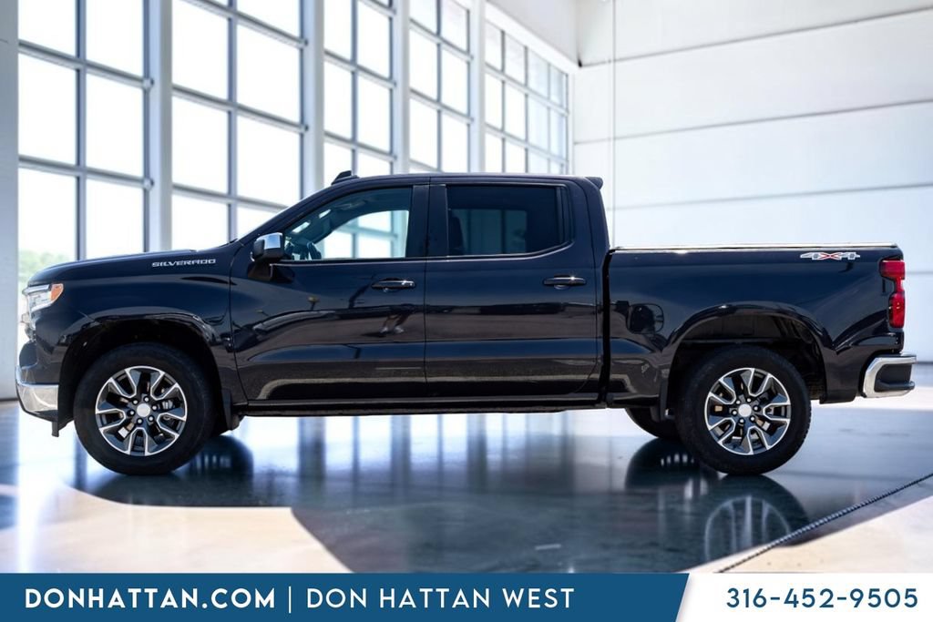 Used 2023 Chevrolet Silverado 1500 LT AWD/4WD image 2