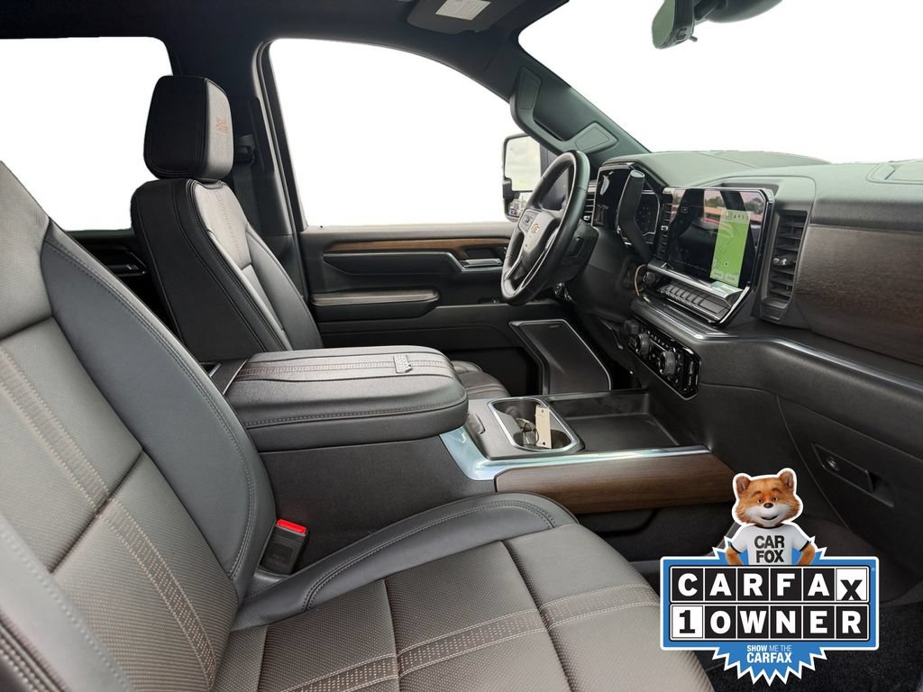 Used 2024 Chevrolet Silverado 2500 High Country w/ Technology Package AWD/4WD image 18