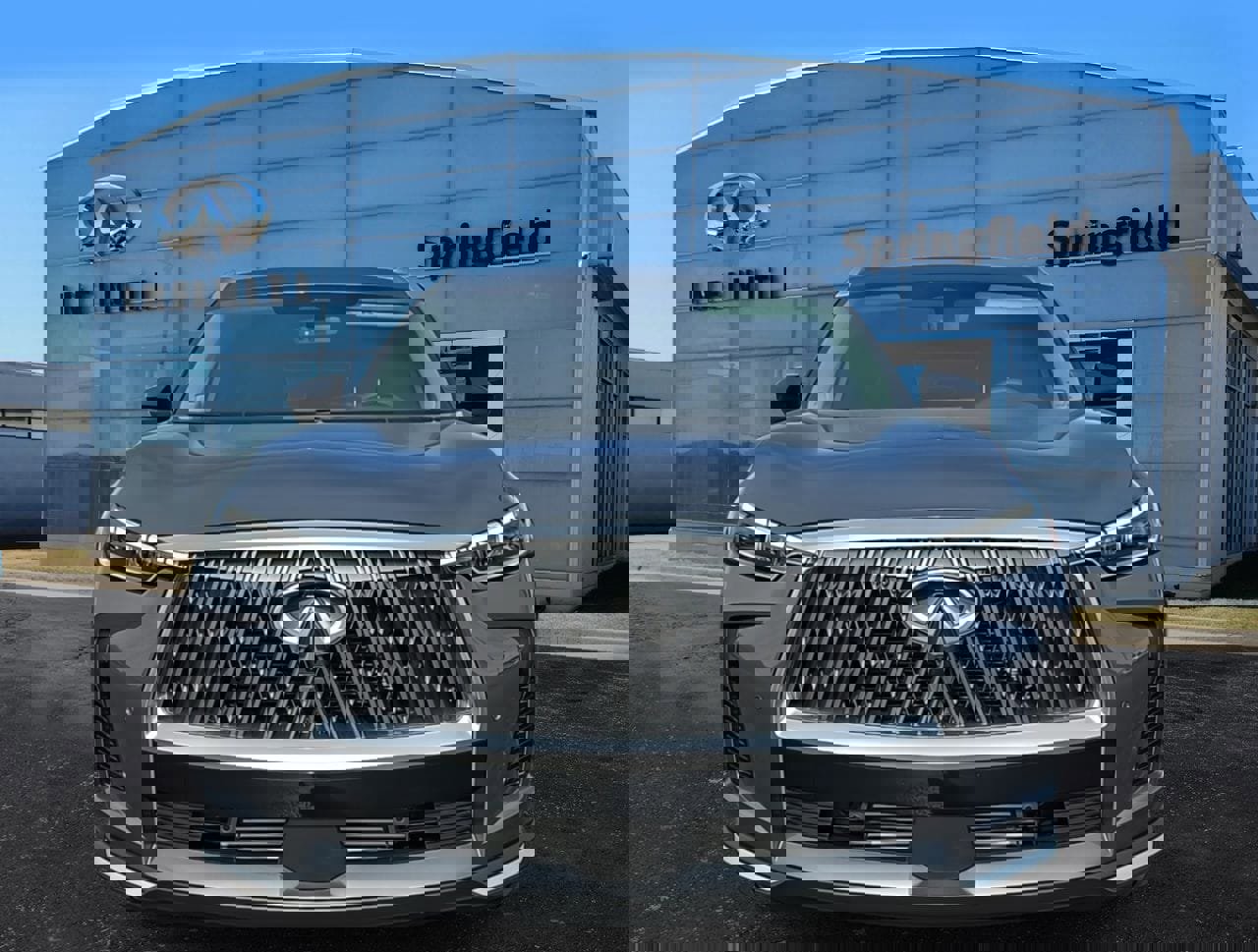 New 2026 INFINITI QX60 Luxe image 2