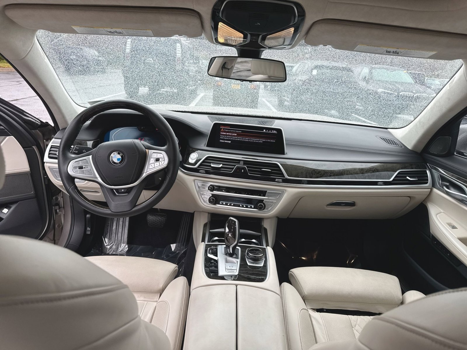 Used 2021 BMW 750i xDrive w/ Executive Package image 12