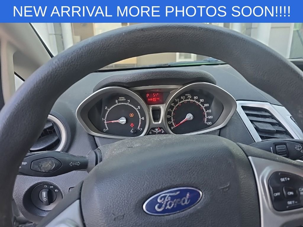 Used 2012 Ford Fiesta SE FWD image 7