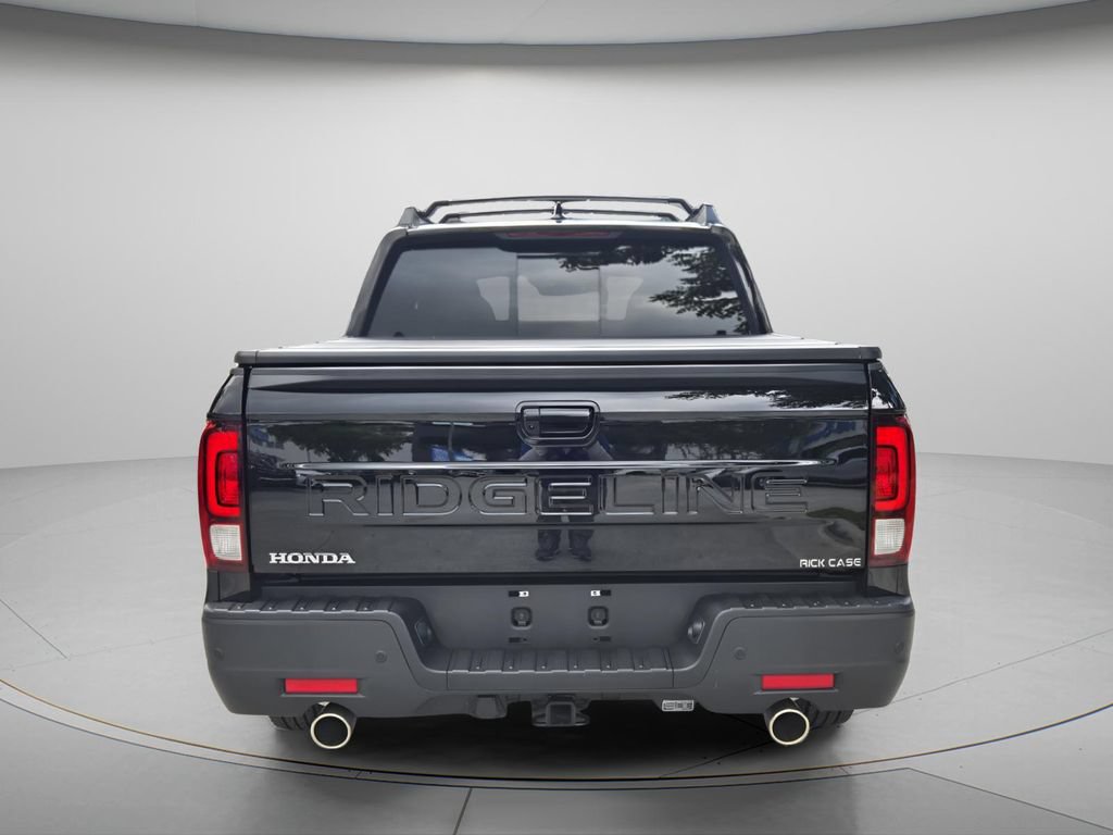 Certified 2025 Honda Ridgeline Black Edition image 6