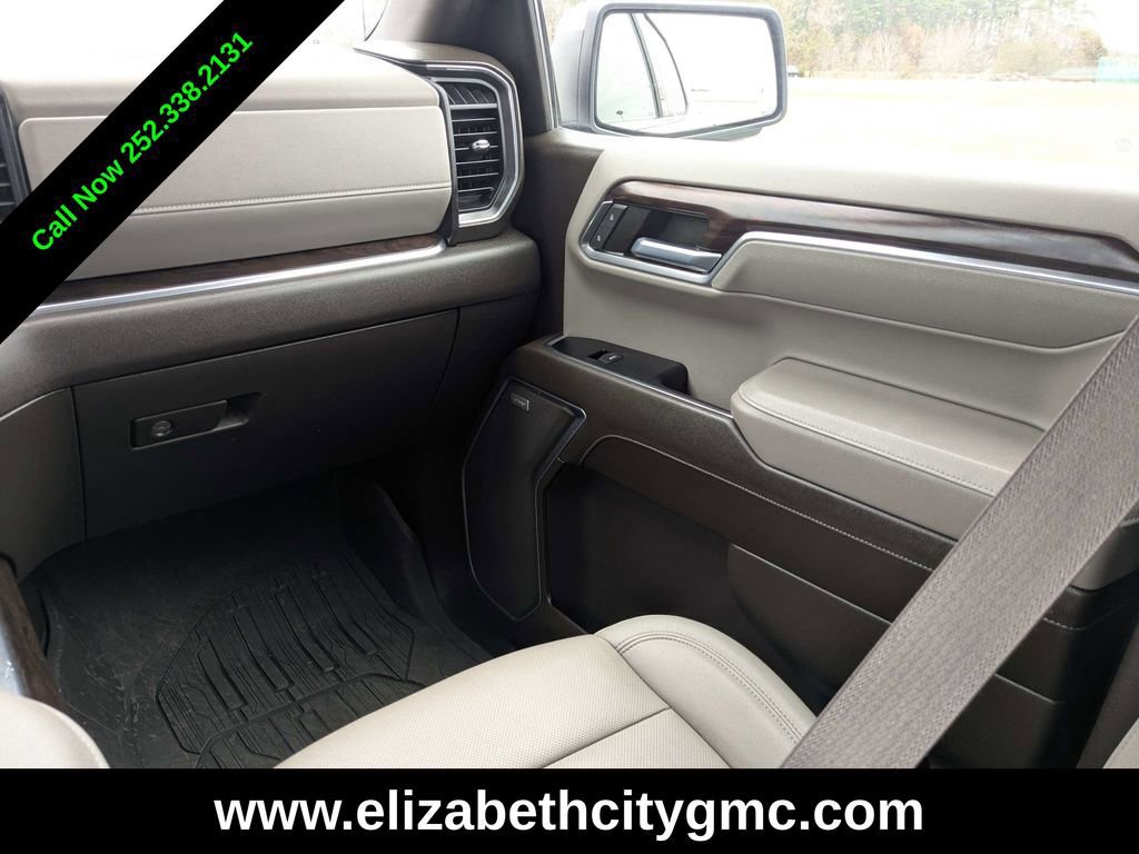 Used 2023 GMC Sierra 1500 SLT w/ SLT Premium Package image 18