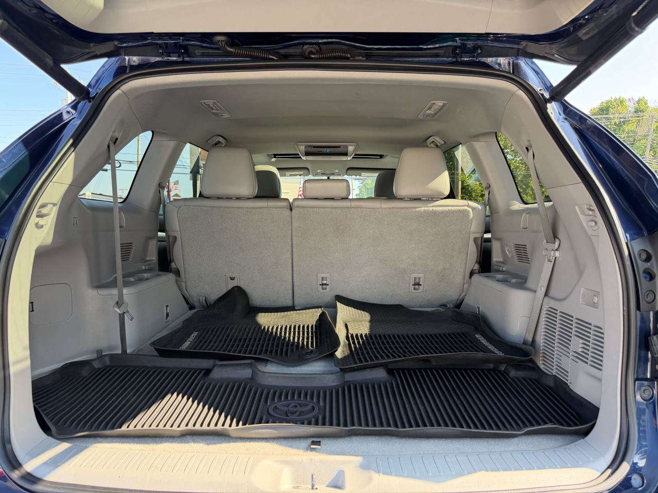 Used 2016 Toyota Highlander XLE w/ Protection Package #3 AWD/4WD image 29