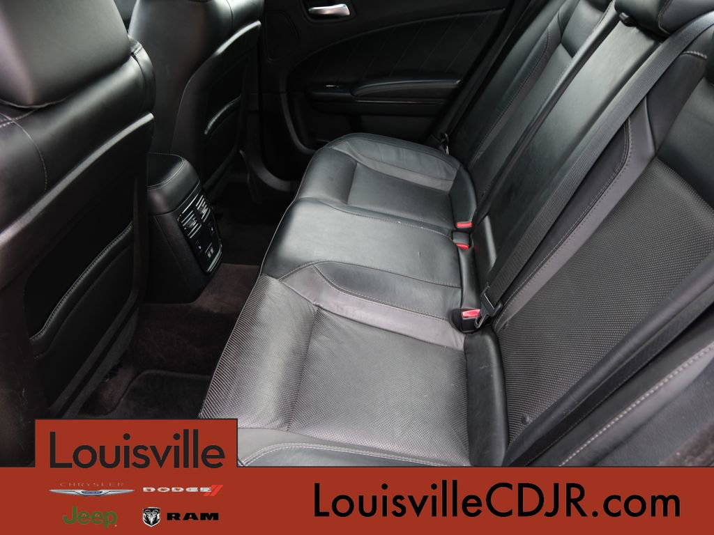 Used 2017 Dodge Charger SXT w/ AWD Plus Group image 30