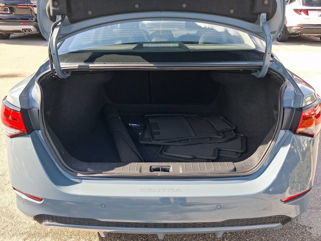 Used 2025 Nissan Sentra SV w/ All-Weather Package FWD image 14