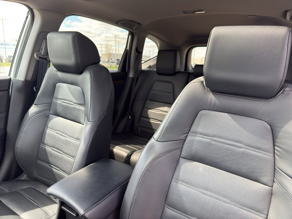Used 2019 Honda CR-V Touring image 27