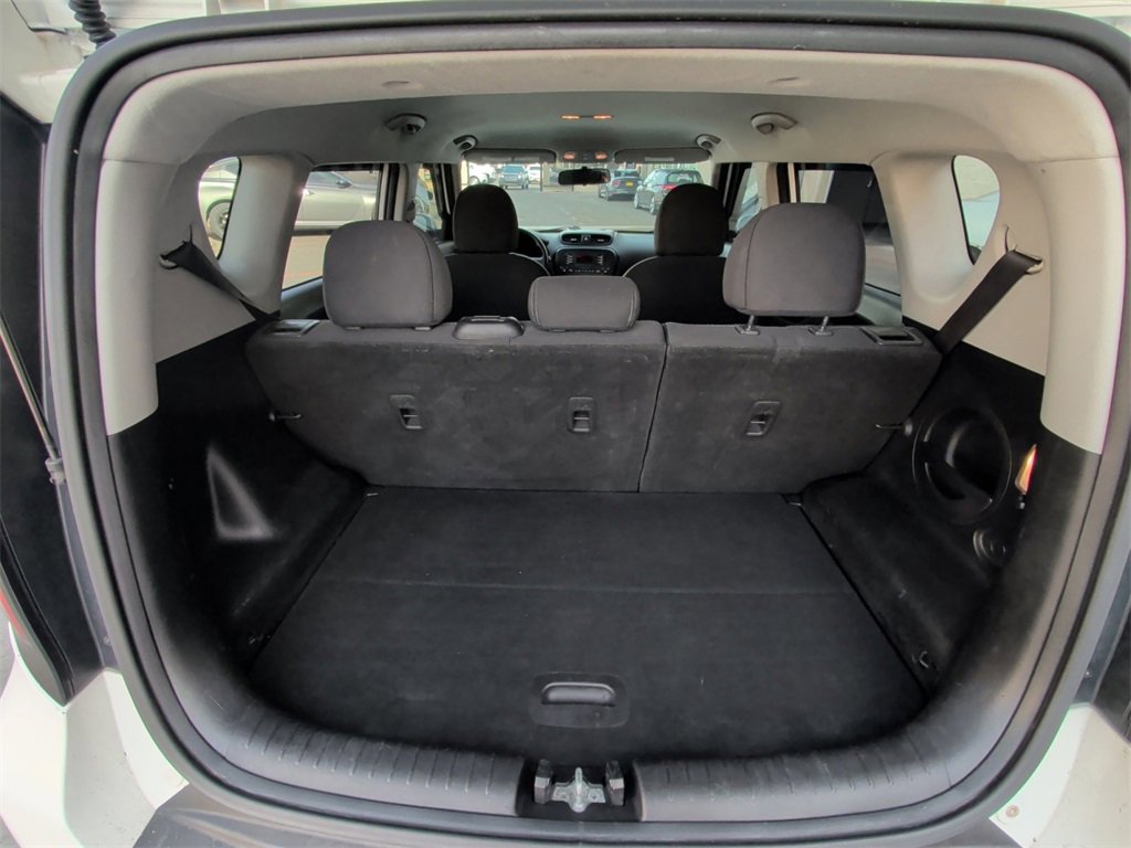 Used 2014 Kia Soul image 16