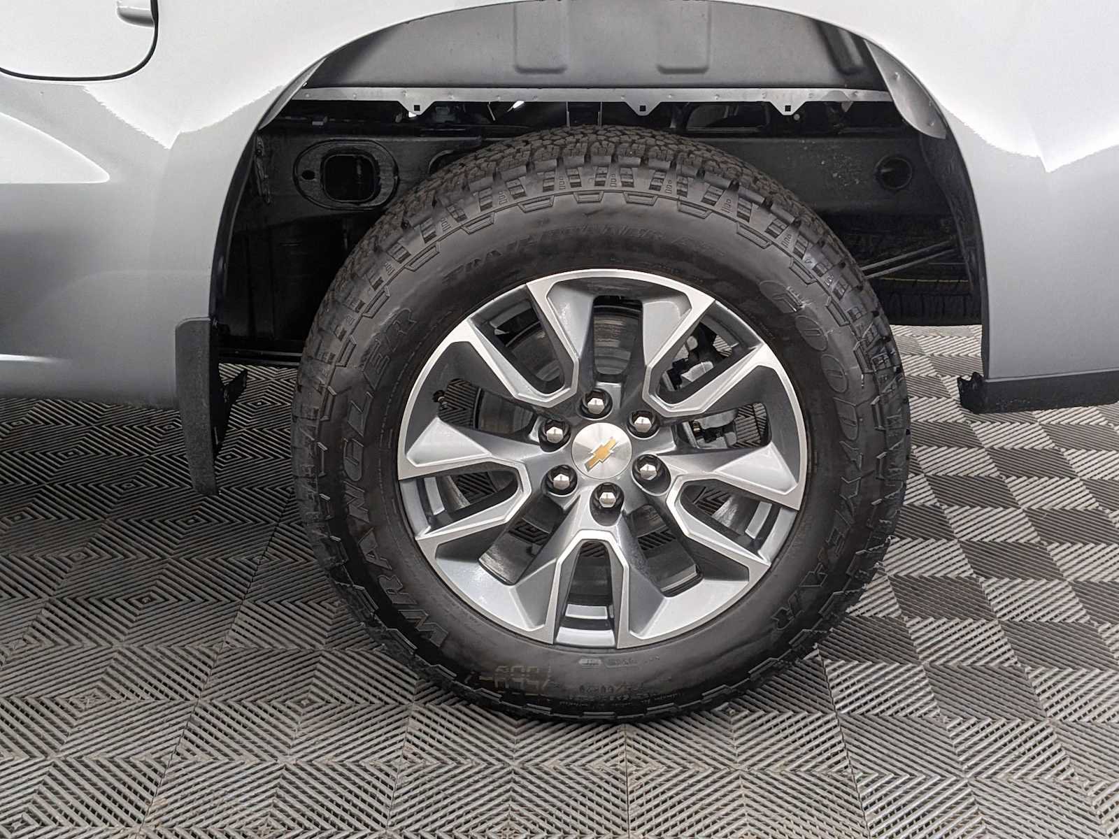 New 2026 Chevrolet Silverado 1500 LT image 17