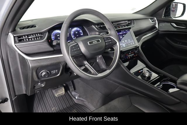 Used 2023 Jeep Grand Cherokee Altitude AWD/4WD image 25