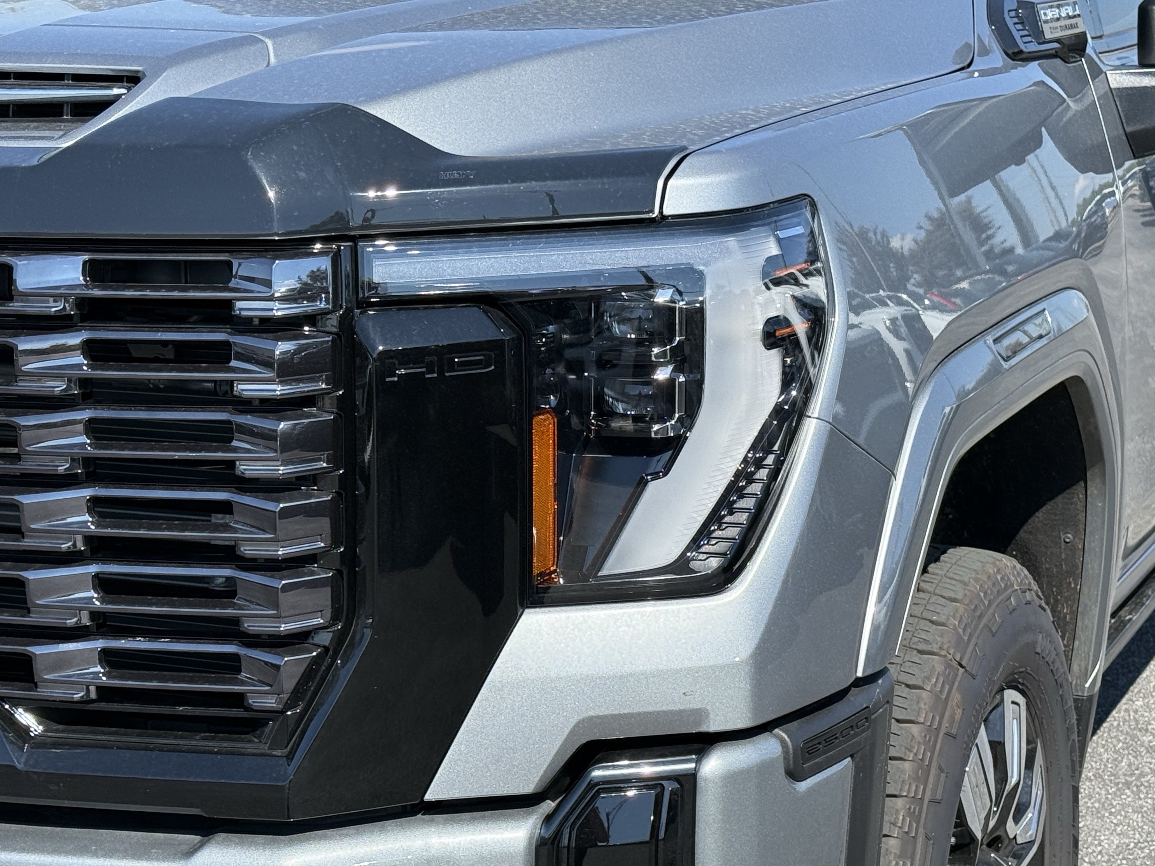 Used 2026 GMC Sierra 2500 Denali w/ Denali Reserve Package AWD/4WD image 6