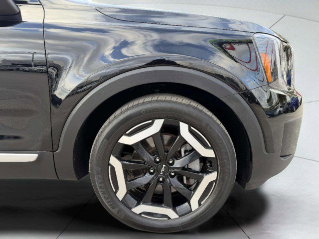 Used 2023 Kia Telluride EX image 54