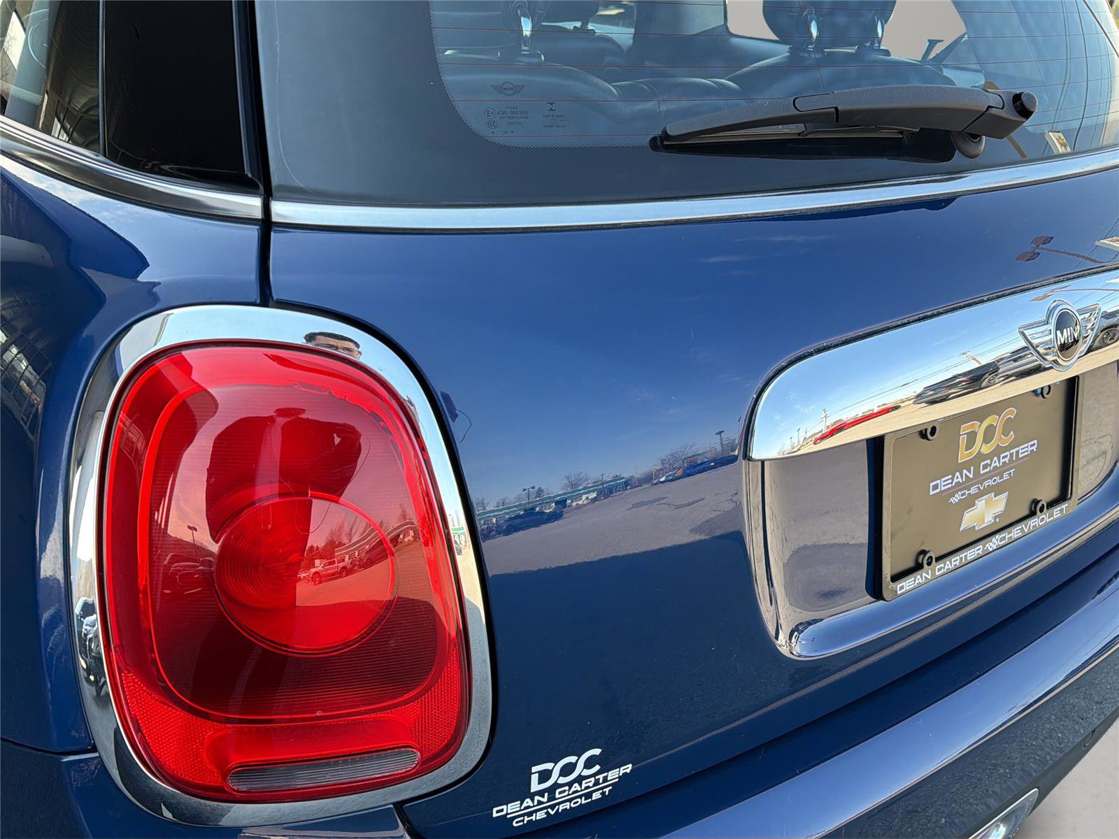Used 2018 MINI Cooper 2-Door Hardtop image 13