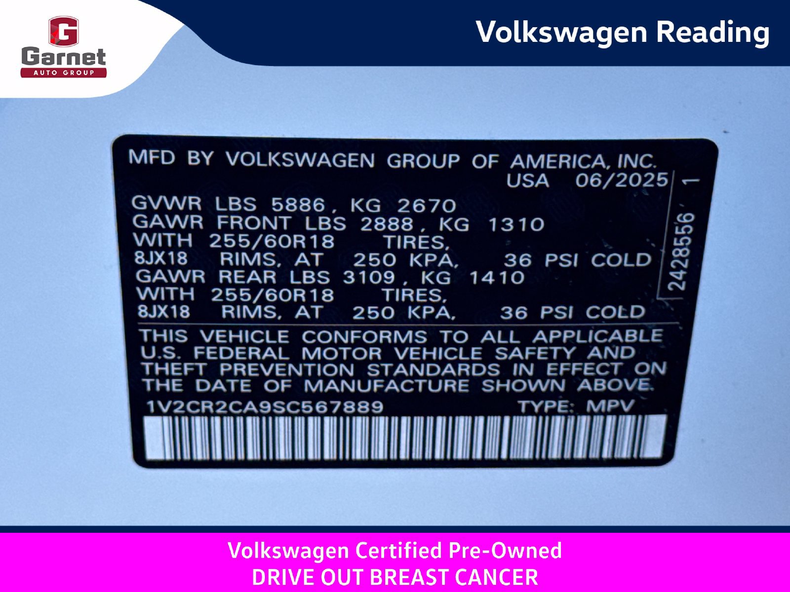 Certified 2025 Volkswagen Atlas Peak Edition SE AWD/4WD image 30