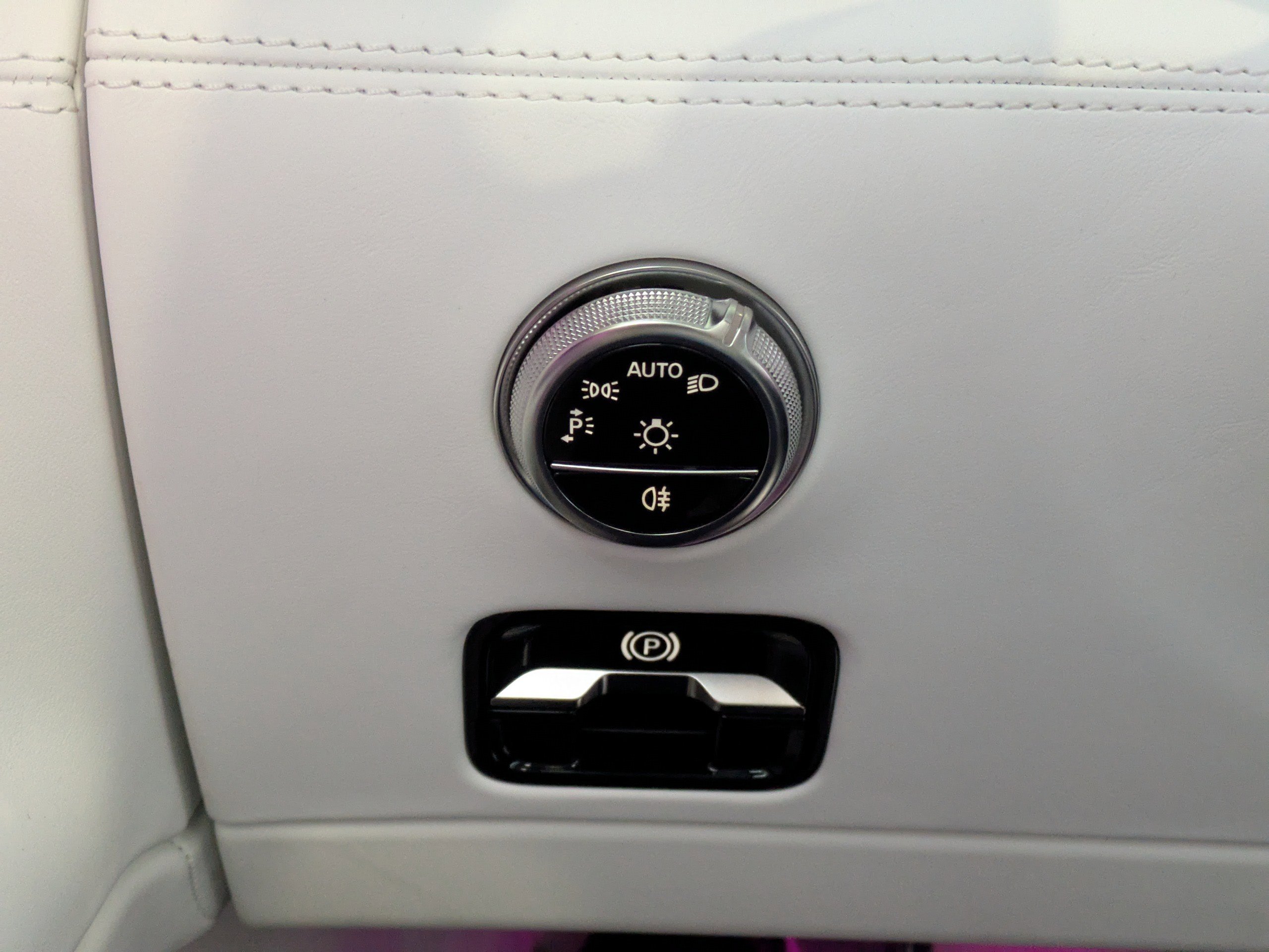 New 2026 Mercedes-Benz Maybach SL 680 image 30