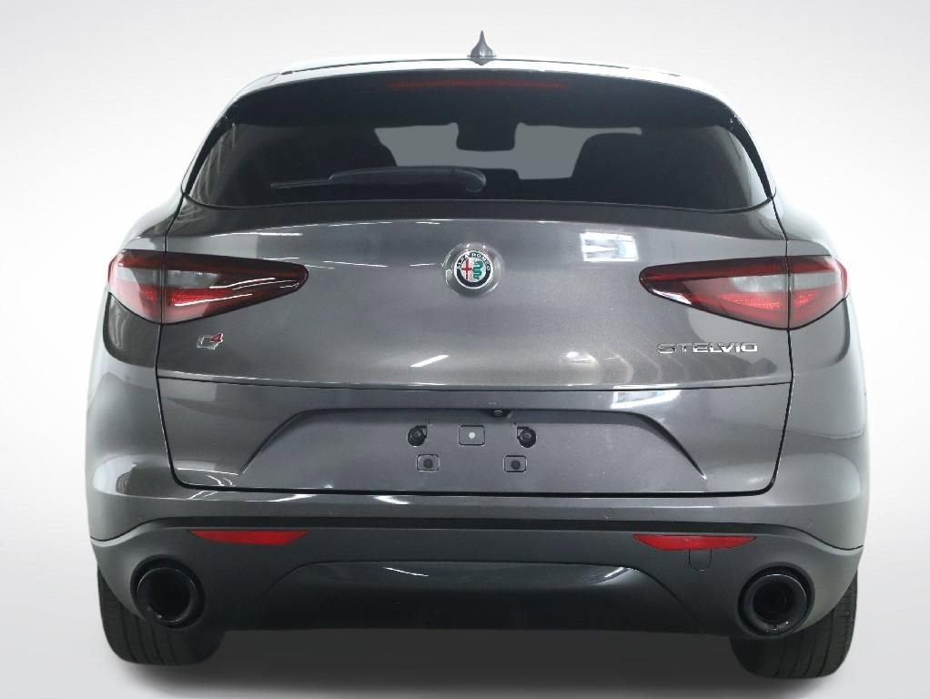Used 2023 Alfa Romeo Stelvio Sprint AWD/4WD image 44
