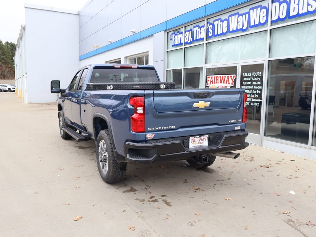 New 2026 Chevrolet Silverado 2500 Custom w/ Custom Convenience Package image 9