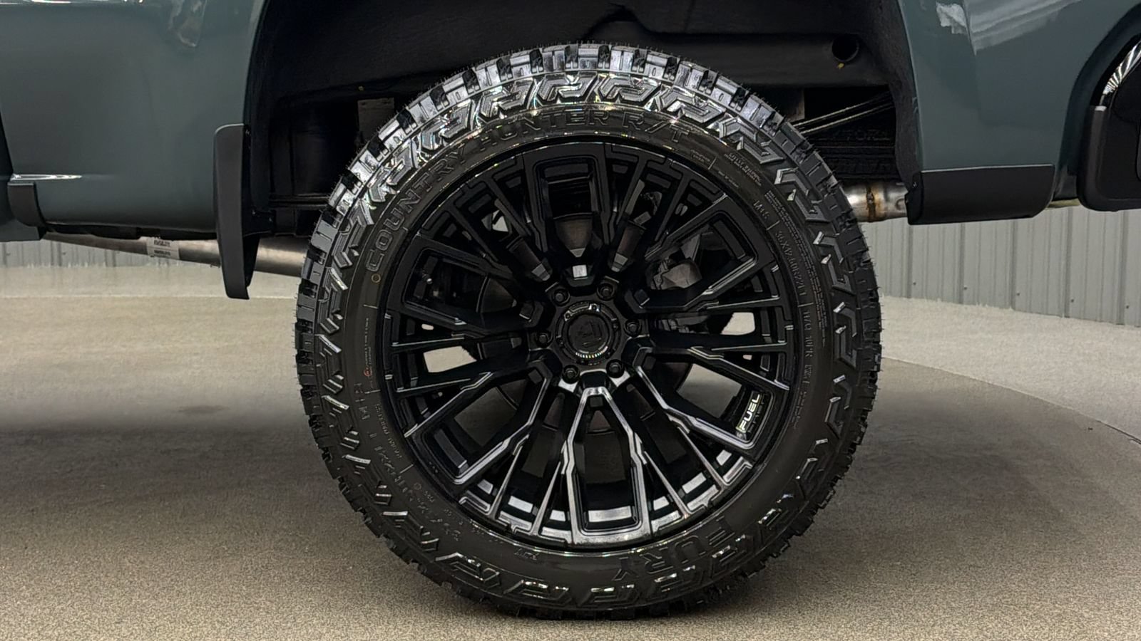 Used 2026 Chevrolet Silverado 1500 LT Trail Boss w/ LT Trail Boss Premium Package AWD/4WD image 11