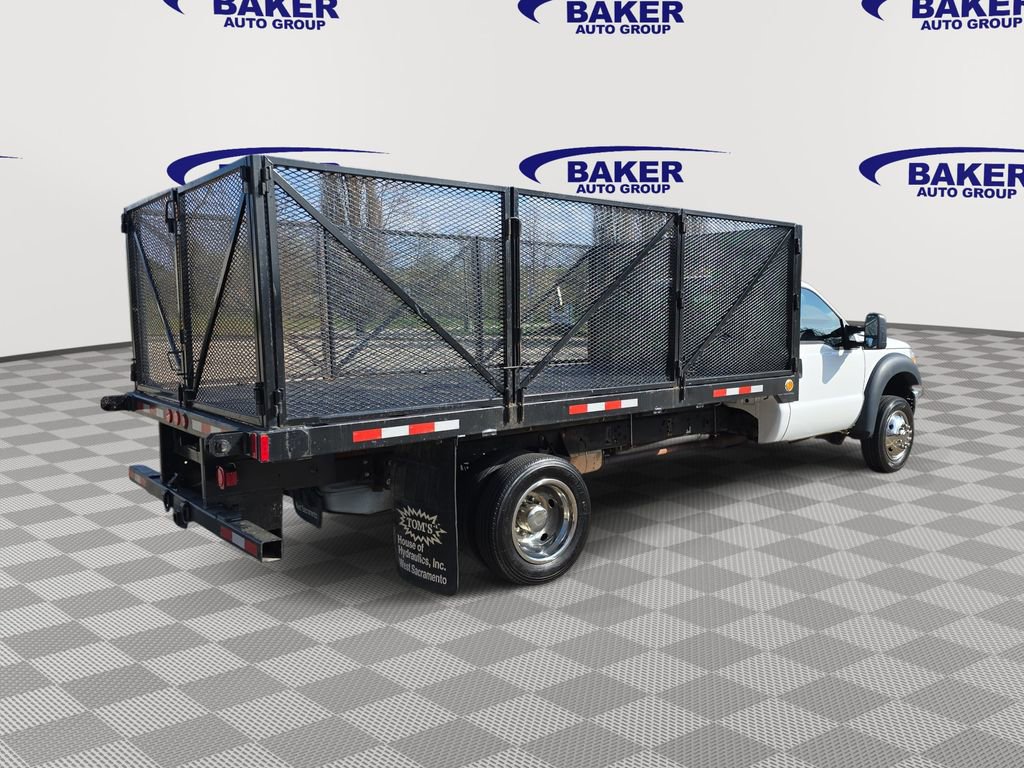 Used 2016 Ford F550 2WD Regular Cab Super Duty image 5