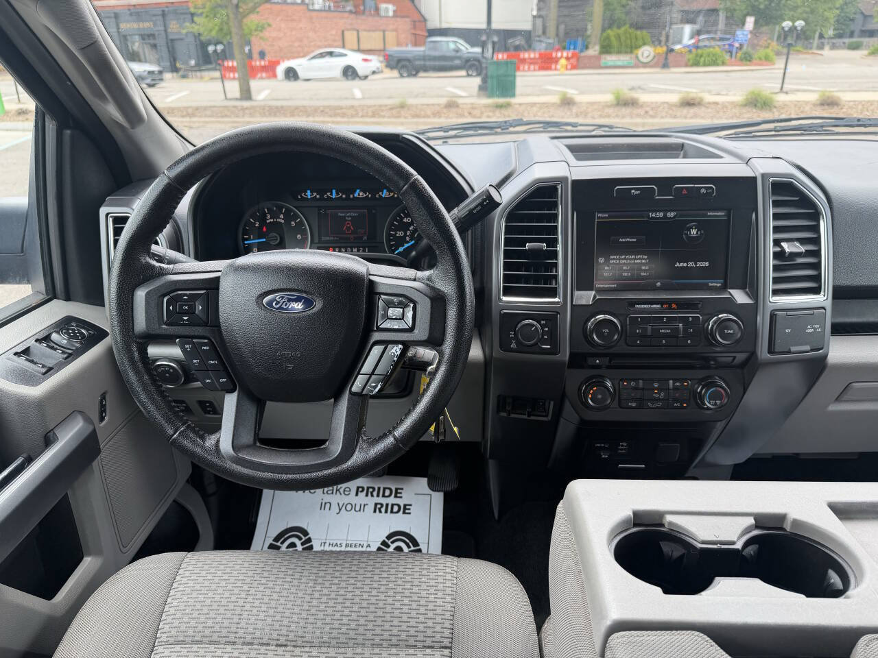 Used 2015 Ford F150 XLT w/ Equipment Group 302A Luxury AWD/4WD image 20