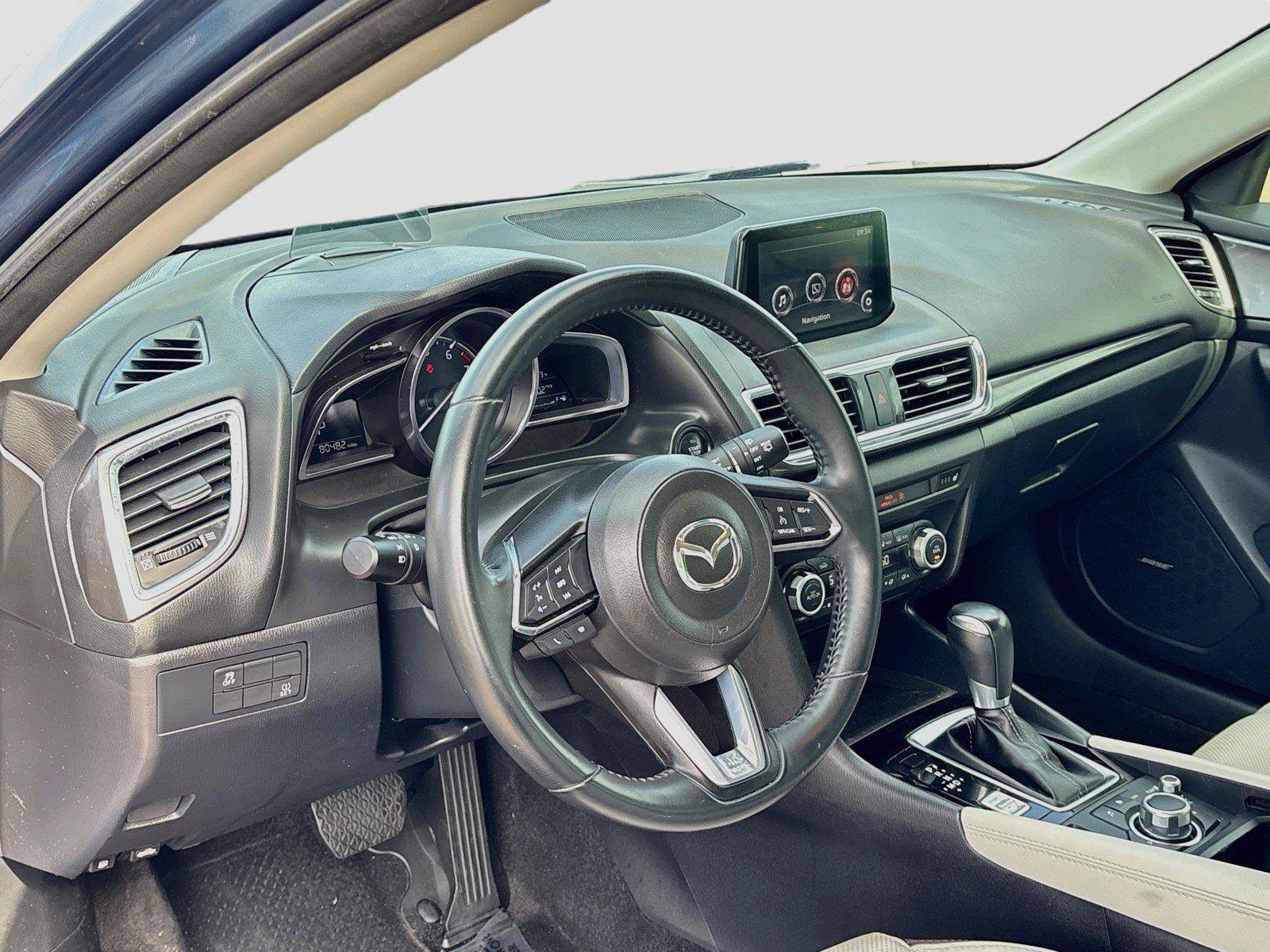Used 2018 MAZDA MAZDA3 Grand Touring FWD image 9