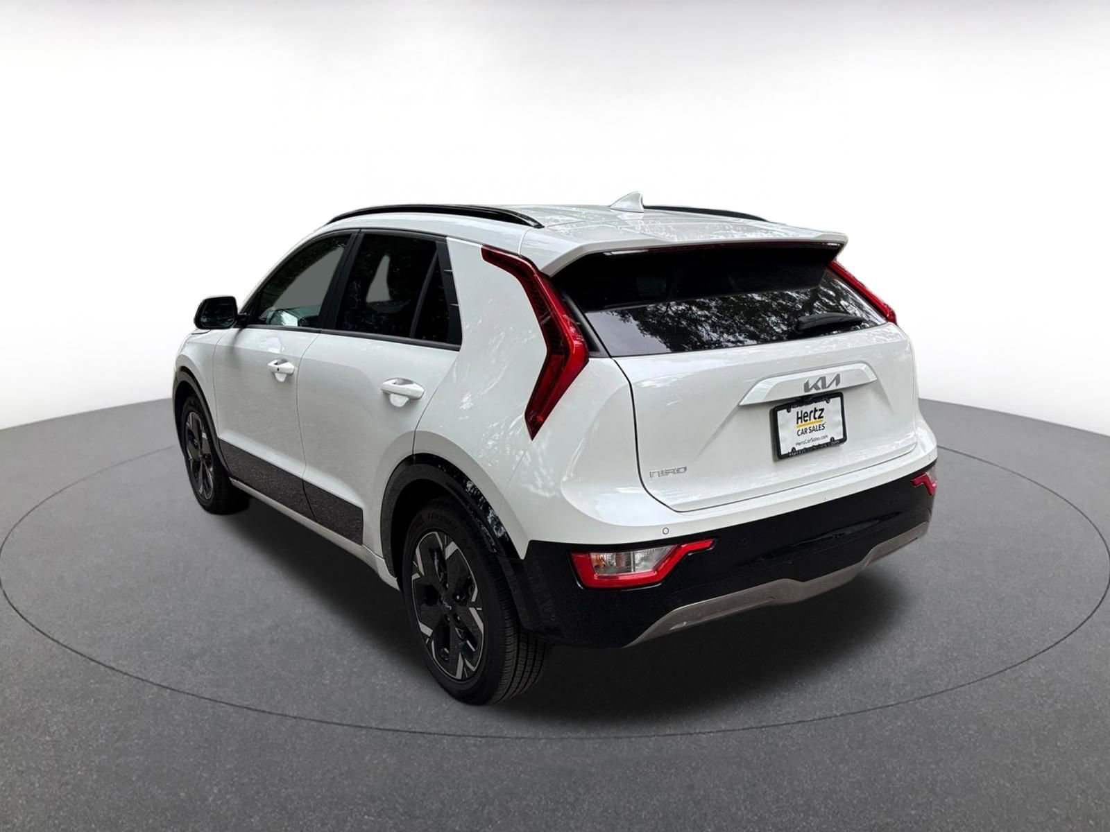 Used 2024 Kia Niro Wind FWD image 5