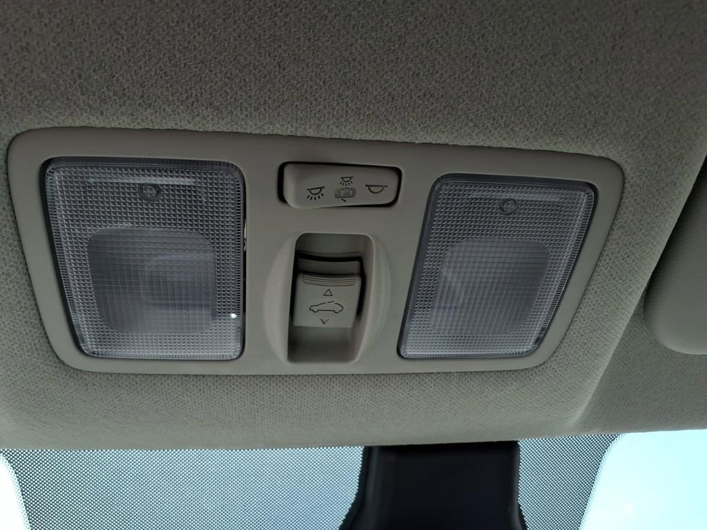 New 2026 Hyundai Venue SEL image 25