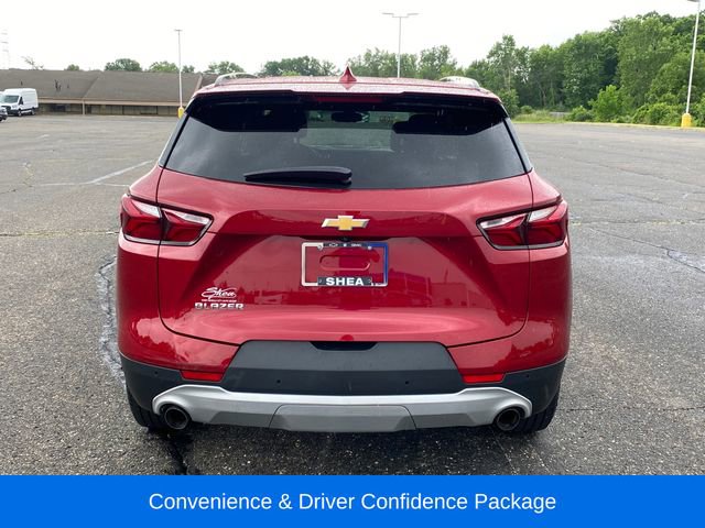 Used 2019 Chevrolet Blazer LT FWD image 3